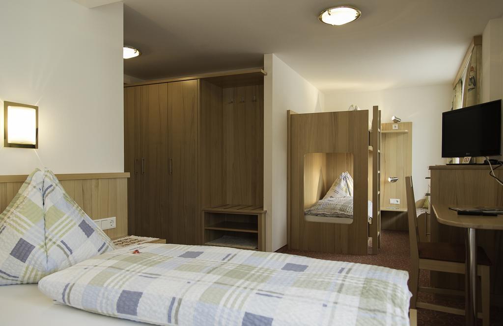 Gasthof Brentwirt ξενώνας Leogang Δωμάτιο φωτογραφία